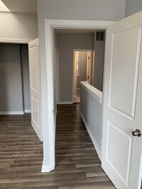 622 Parkwyrth Ave photo'