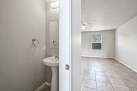 Palm Trace Homes photo'