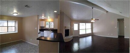 2704 Orion Dr in League City, TX - Building Photo - Building Photo