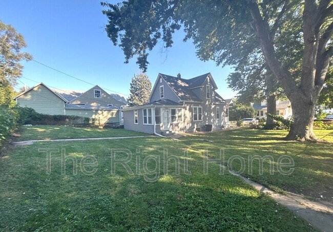 property at 3416 V St