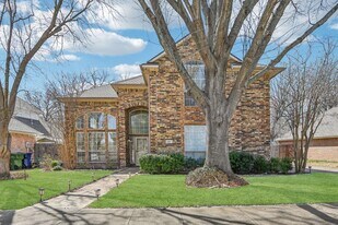 401 Bent Creek Dr in Garland, TX - Building Photo