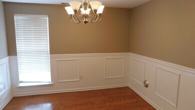 206 Park Village Cir in Alabaster, AL - Building Photo - Building Photo