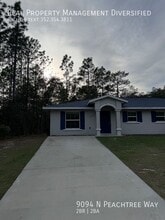 9094 N Peachtree Way in Citrus Springs, FL - Building Photo - Building Photo