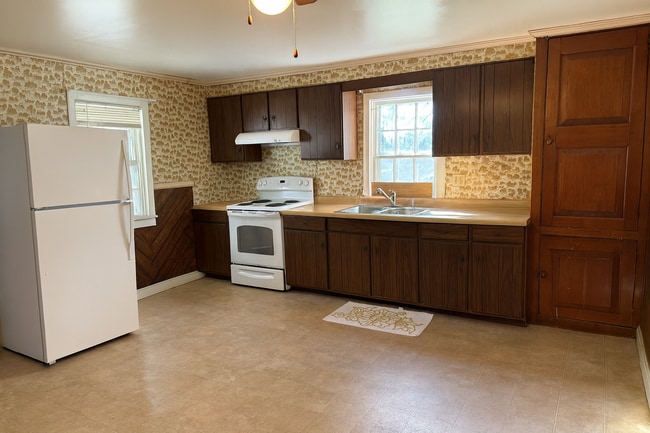 property at 2674 Old Philadelphia Pike