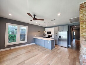 206-208 N Waverly Dr in Dallas, TX - Building Photo - Building Photo