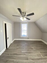 403 W 6th St in Cedar Falls, IA - Building Photo - Building Photo