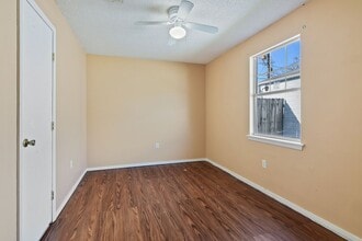 8578 Longwood View Ave in Baton Rouge, LA - Building Photo - Building Photo