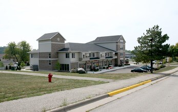 Johnson Place Apartments in McFarland, WI - Building Photo - Building Photo