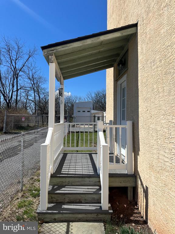 25 W 5th Ave in Collegeville, PA - Building Photo - Building Photo