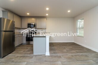 4834 Station Ln in Union City, GA - Building Photo - Building Photo