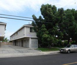 7271-7281 Wyoming St in Westminster, CA - Foto de edificio - Building Photo