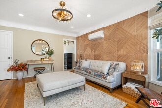 1332 Ocean Park Blvd in Santa Monica, CA - Building Photo - Building Photo