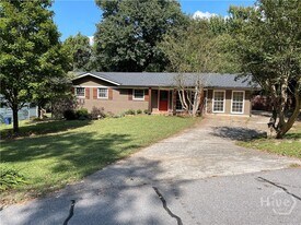 260 Timberlane Dr in Athens, GA - Building Photo
