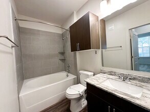 2621 Live Oak St in Dallas, TX - Building Photo - Building Photo