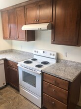 3288 Alberta Ave NE in Salem, OR - Building Photo - Building Photo