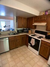 4210 Sterlingworth Dr in Raleigh, NC - Foto de edificio - Building Photo