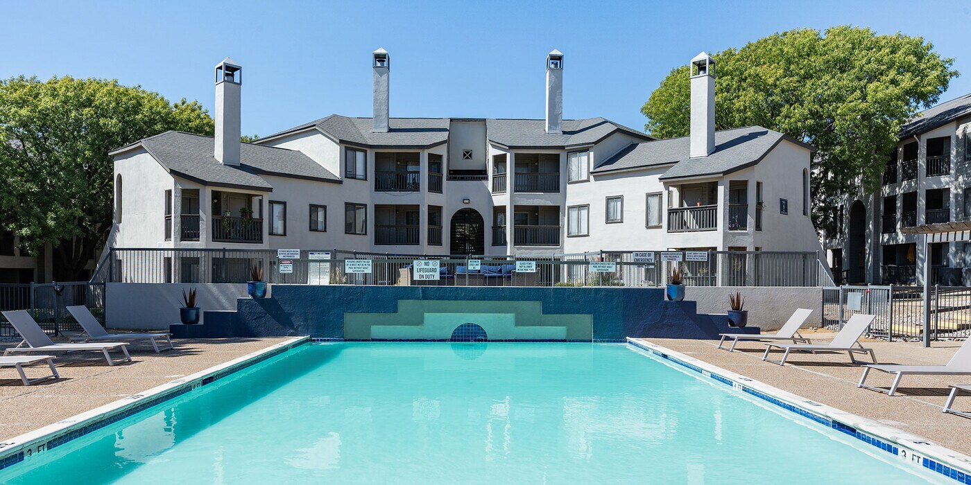 Wind Rush Apartments in Fort Worth, TX - Building Photo