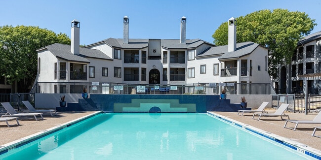 Wind Rush Apartments