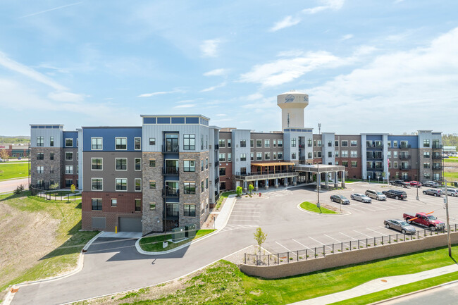 The Meadows Senior Living in Savage, MN - Foto de edificio - Building Photo