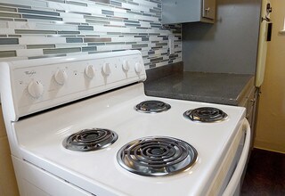 Admiral Apartments in Denver, CO - Foto de edificio - Building Photo