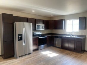 614 Diamond Ridge Blvd in Rapid City, SD - Building Photo - Building Photo