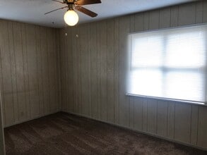 417 E Hulse St in McPherson, KS - Building Photo - Building Photo