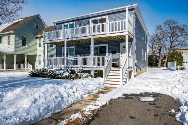 212 10th Ave in Belmar, NJ - Building Photo - Building Photo