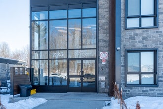 225 Lamartine St in Lévis, QC - Building Photo - Building Photo