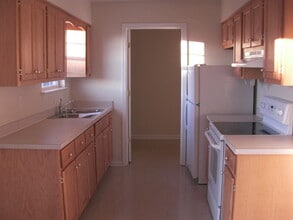 110 Stallings Ct in Elizabeth City, NC - Building Photo - Building Photo