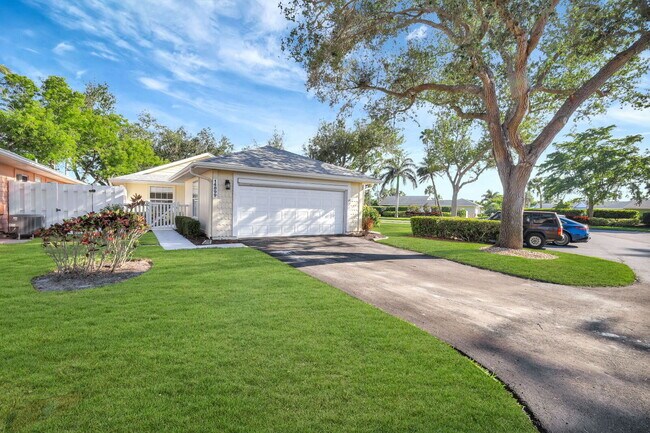 property at 14899 Crescent Cove Dr