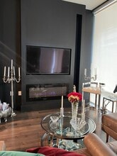 39 Queens Quay E in Toronto, ON - Building Photo - Building Photo