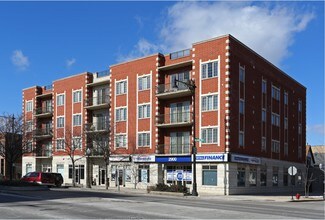 2900 W Irving Park Rd in Chicago, IL - Building Photo - Building Photo