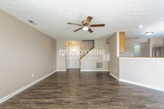 2733 Dawnlake Dr in Indianapolis, IN - Building Photo - Building Photo