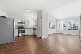 2647 Pecos Cir in Montgomery, IL - Building Photo - Building Photo