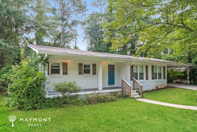 1730 Timothy Dr SW in Atlanta, GA - Foto de edificio - Building Photo