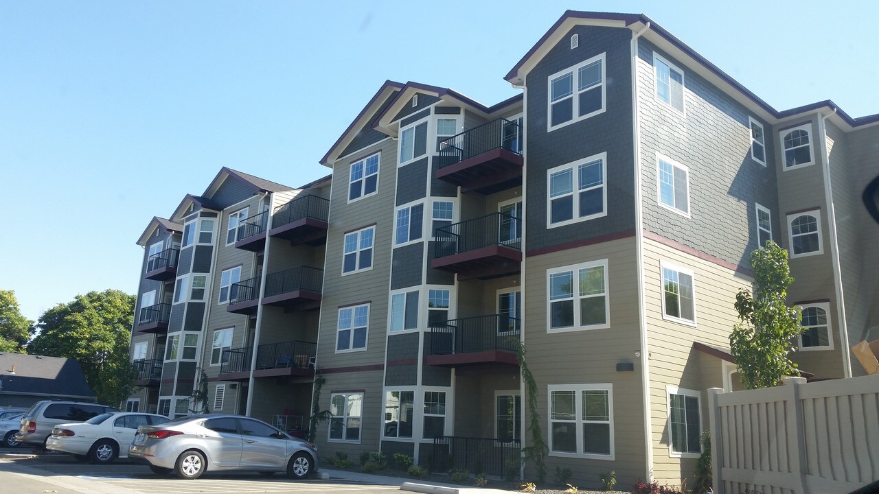 Vineyard at Sycamore Place in Caldwell, ID - Foto de edificio