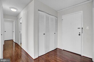 4401 Roland Ave in Baltimore, MD - Building Photo - Building Photo