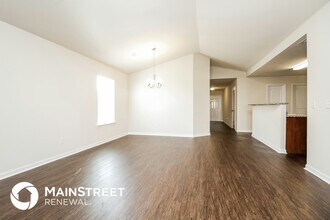 2524 Queen Bee Dr in Columbia, TN - Building Photo - Building Photo