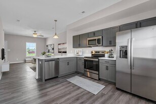 Arrowood Farms in Clarksville, TN - Building Photo