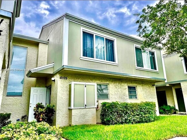 property at 8105 Lagos De Campo Blvd
