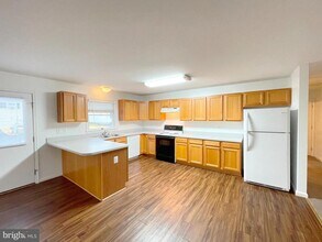 44994 Serenity Farm Ln in Callaway, MD - Building Photo - Building Photo