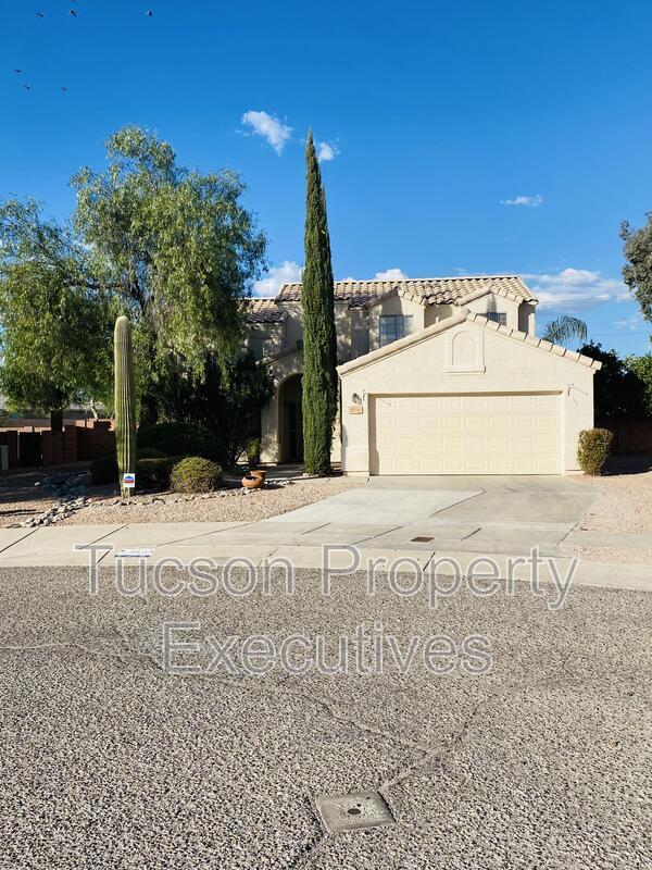 property at 9599 N Crestone Dr