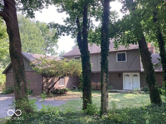 1605 Cool Creek Dr in Carmel, IN - Building Photo - Building Photo