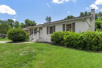 3124 Edsel Pl in Charlotte, NC - Building Photo - Building Photo