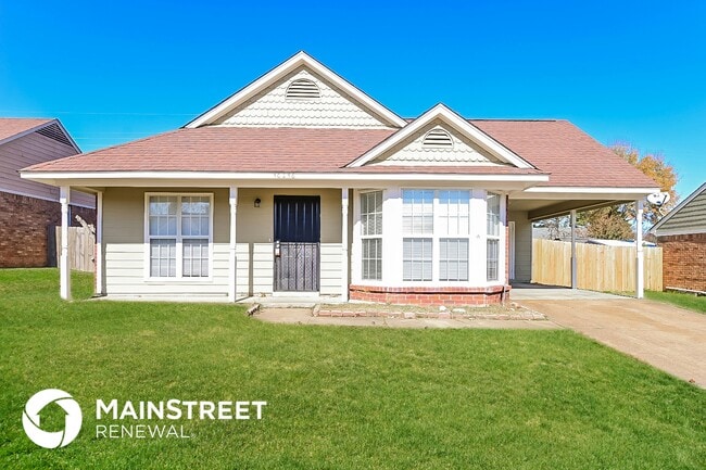 property at 10256 Palmer Dr