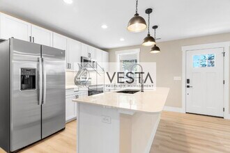 9 Silent Pl in Asheville, NC - Building Photo - Building Photo