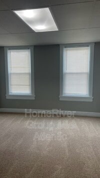 825 N Linwood Ave photo'