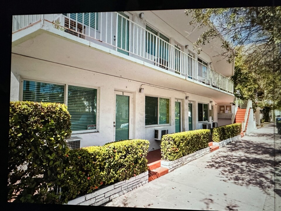 334 Washington Ave, Unit Studio # 7 in Miami Beach, FL - Building Photo