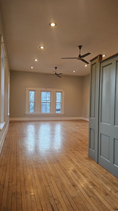 1604 Greenup St in Covington, KY - Building Photo