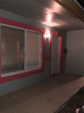 3200 NE 13th Ave in Oakland Park, FL - Building Photo - Building Photo